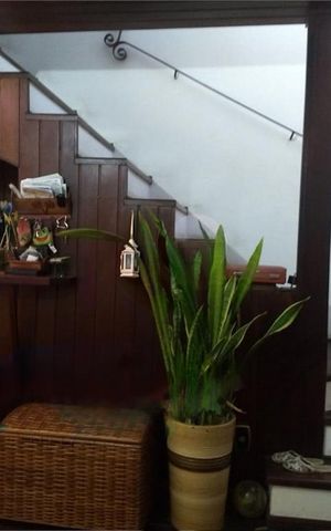 Casa à venda com 193m², 2 quartos e 2 vagas