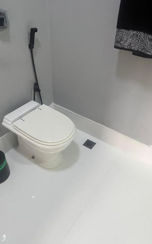 Casa de condomínio à venda com 980m², 5 quartos e 6 vagasBanheiro da Suíte 3