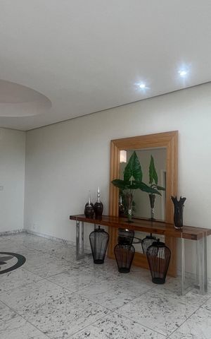 Casa de condomínio à venda com 980m², 5 quartos e 6 vagasSala