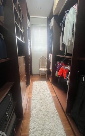 Casa de condomínio à venda com 980m², 5 quartos e 6 vagasCloset da suíte 2