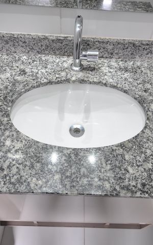 Apartamento à venda com 60m², 2 quartos e 1 vagaBanheiro do Quarto Suíte