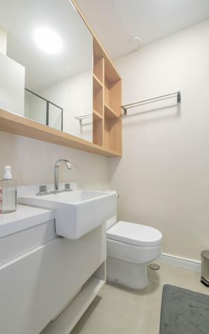 Apartamento à venda com 105m², 3 quartos e 2 vagasBanheiro da Suíte 1