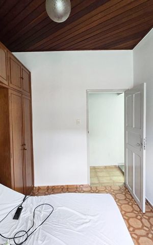 Casa à venda com 310m², 3 quartos e sem vaga Casa à venda com 310m², 3 quartos e sem vagaQuarto 02