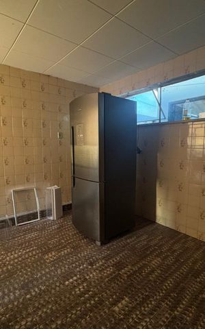 Casa à venda com 210m², 3 quartos e 1 vaga Casa à venda com 210m², 3 quartos e 1 vagaÁrea de Serviço