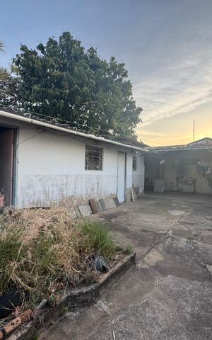 Casa à venda com 210m², 3 quartos e 1 vaga Casa à venda com 210m², 3 quartos e 1 vagaÁrea Externa
