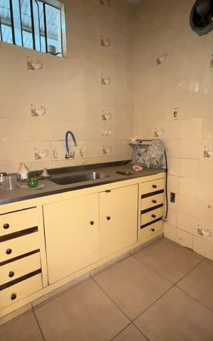 Casa à venda com 210m², 3 quartos e 1 vaga Casa à venda com 210m², 3 quartos e 1 vagaCozinha