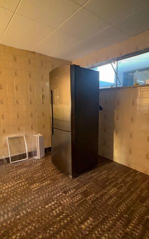 Casa à venda com 210m², 3 quartos e 1 vaga Casa à venda com 210m², 3 quartos e 1 vagaÁrea de Serviço