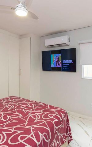 Casa à venda com 400m², 5 quartos e 2 vagas Casa à venda com 400m², 5 quartos e 2 vagasQuarto 5 Suíte