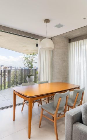 Apartamento à venda com 127m², 2 quartos e 2 vagas Apartamento à venda com 127m², 2 quartos e 2 vagasSala