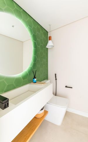 Apartamento à venda com 127m², 2 quartos e 2 vagas Apartamento à venda com 127m², 2 quartos e 2 vagasBanheiro