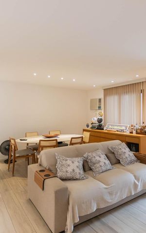 Apartamento à venda com 131m², 3 quartos e 2 vagasSala