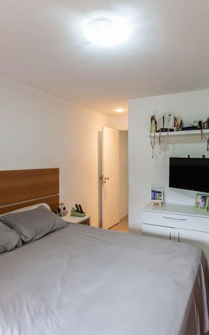 Apartamento à venda com 131m², 3 quartos e 2 vagasSuíte