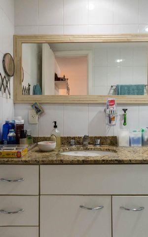 Apartamento à venda com 131m², 3 quartos e 2 vagasBanheiro Suíte