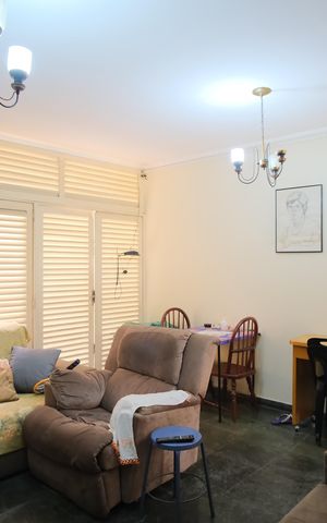 Casa à venda com 286m², 4 quartos e 4 vagasSala