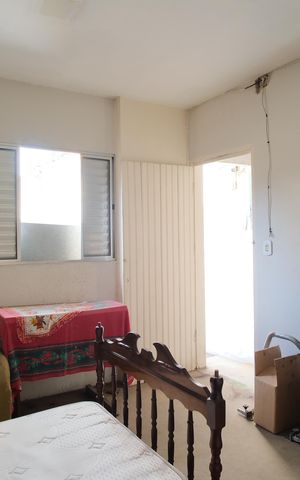 Casa à venda com 286m², 4 quartos e 4 vagasSuíte 2