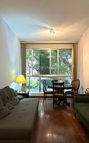 Apartamento à venda com 120m², 3 quartos e 1 vaga Apartamento à venda com 120m², 3 quartos e 1 vagaSala