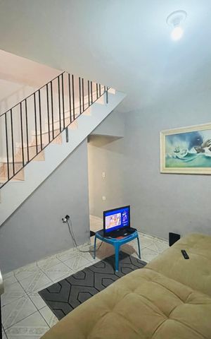 Casa à venda com 80m², 2 quartos e 1 vaga Casa à venda com 80m², 2 quartos e 1 vagaSala 2
