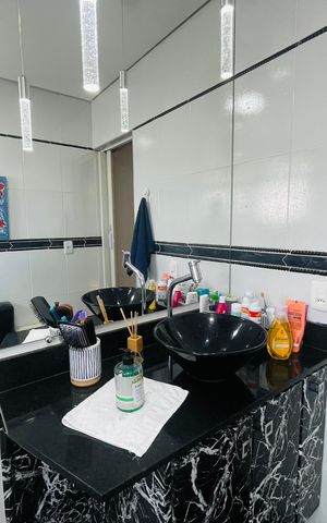 Casa à venda com 80m², 2 quartos e 1 vaga Casa à venda com 80m², 2 quartos e 1 vagaBanheiro 3