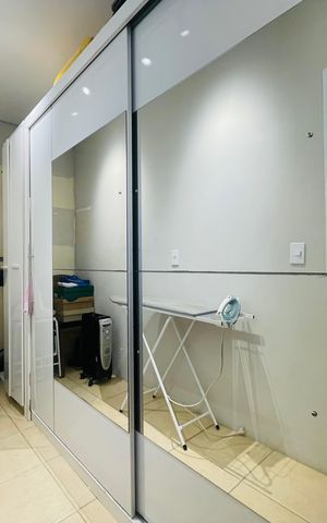 Casa à venda com 80m², 2 quartos e 1 vaga Casa à venda com 80m², 2 quartos e 1 vagaCloset