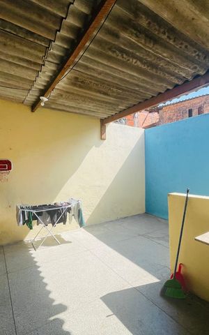 Casa à venda com 80m², 2 quartos e 1 vaga Casa à venda com 80m², 2 quartos e 1 vagaÁrea de Serviço
