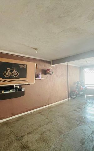 Casa à venda com 80m², 2 quartos e 1 vaga Casa à venda com 80m², 2 quartos e 1 vagaGaragem
