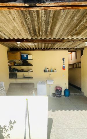 Casa à venda com 80m², 2 quartos e 1 vaga Casa à venda com 80m², 2 quartos e 1 vagaÁrea de Serviço