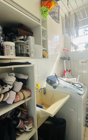 Casa à venda com 80m², 2 quartos e 1 vaga Casa à venda com 80m², 2 quartos e 1 vagaÁrea de Serviço