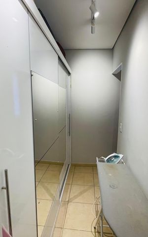 Casa à venda com 80m², 2 quartos e 1 vaga Casa à venda com 80m², 2 quartos e 1 vagaCloset