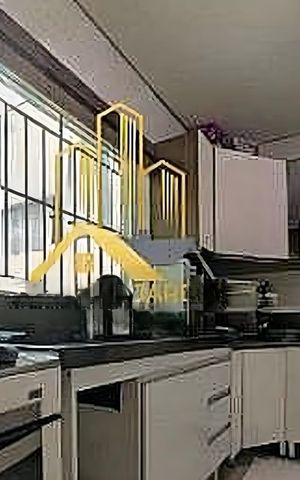 Casa à venda com 124m², 2 quartos e 3 vagas