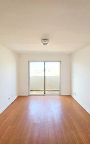 Apartamento para alugar com 76m², 2 quartos e 1 vaga Apartamento para alugar com 76m², 2 quartos e 1 vagaSala