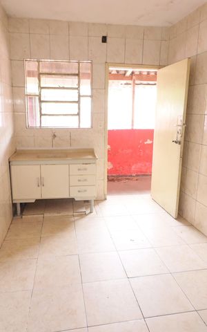 Casa para alugar com 275m², 6 quartos e 3 vagasCozinha