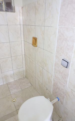 Casa para alugar com 275m², 6 quartos e 3 vagasBanheiro Social