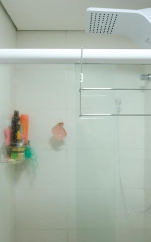 Apartamento à venda com 70m², 2 quartos e 2 vagasBanheiro da suíte