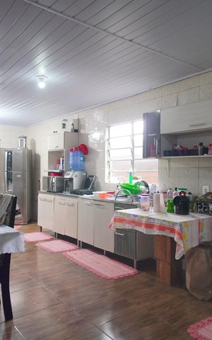 Casa à venda com 126m², 3 quartos e 2 vagasCozinha