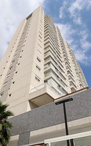 Apartamento à venda com 62m², 2 quartos e 1 vagaFachada