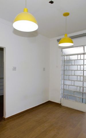 Casa para alugar com 70m², 2 quartos e sem vagaSala
