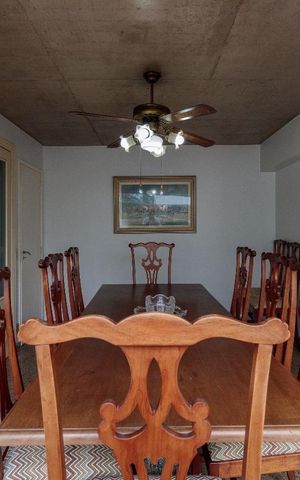 Casa à venda com 240m², 4 quartos e 3 vagas