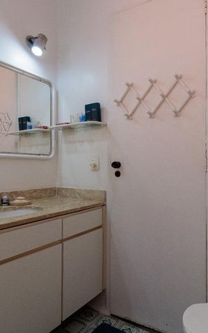 Casa à venda com 240m², 4 quartos e 3 vagas