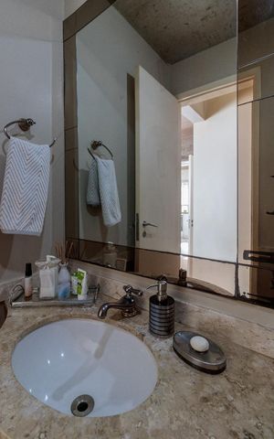 Casa à venda com 240m², 4 quartos e 3 vagas