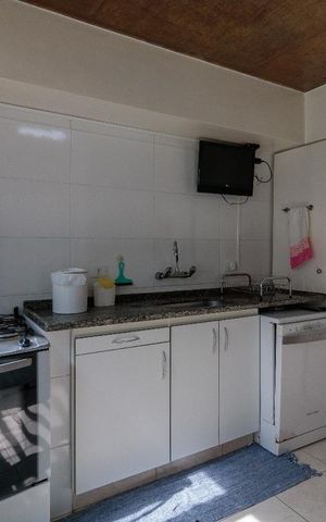 Casa à venda com 240m², 4 quartos e 3 vagas