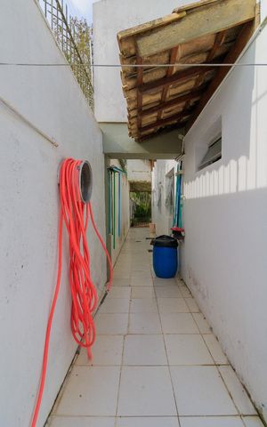 Casa à venda com 240m², 4 quartos e 3 vagas