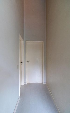 Casa à venda com 240m², 4 quartos e 3 vagas