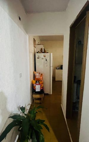 Casa à venda com 158m², 5 quartos e 2 vagas Casa à venda com 158m², 5 quartos e 2 vagasCorredor