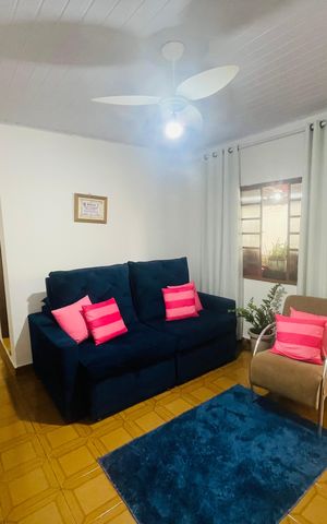 Casa à venda com 158m², 5 quartos e 2 vagas Casa à venda com 158m², 5 quartos e 2 vagasSala