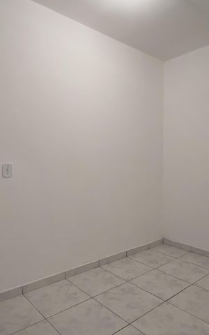 Casa à venda com 250m², 3 quartos e 2 vagas Casa à venda com 250m², 3 quartos e 2 vagasQuarto 1