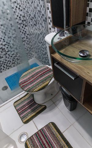 Apartamento à venda com 40m², 2 quartos e 1 vaga Apartamento à venda com 40m², 2 quartos e 1 vagaBanheiro Social