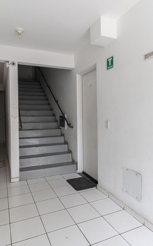 Apartamento à venda com 40m², 2 quartos e 1 vaga Apartamento à venda com 40m², 2 quartos e 1 vagaHall de Entrada
