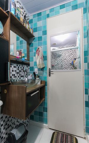 Apartamento à venda com 40m², 2 quartos e 1 vaga Apartamento à venda com 40m², 2 quartos e 1 vagaBanheiro Social