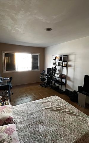 Casa à venda com 180m², 4 quartos e 1 vaga Casa à venda com 180m², 4 quartos e 1 vagaQuarto 3
