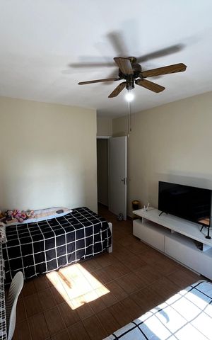 Casa à venda com 180m², 4 quartos e 1 vaga Casa à venda com 180m², 4 quartos e 1 vagaQuarto 1